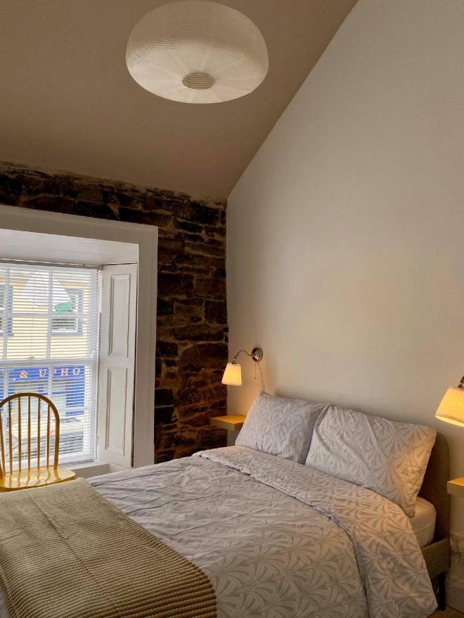 Room 2 Camp Street B&B & Self Catering Oughterard Ngoại thất bức ảnh